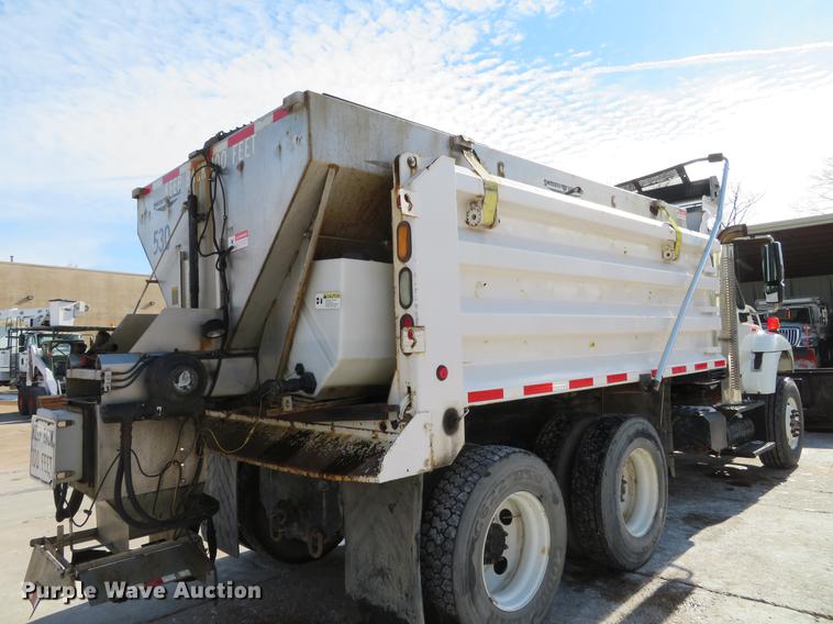 image for item DG3895 2009 International WorkStar 7400 dump truck