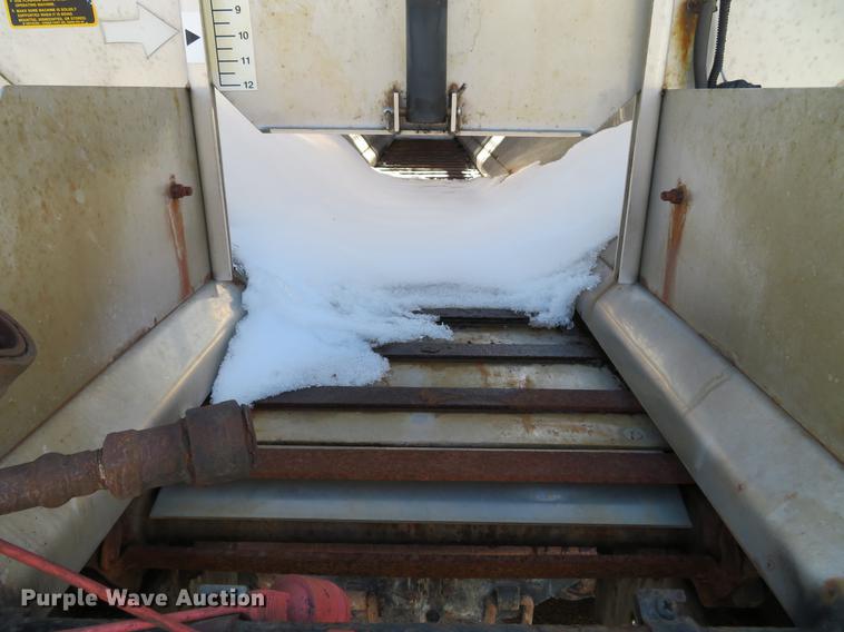 image for item DG3895 2009 International WorkStar 7400 dump truck