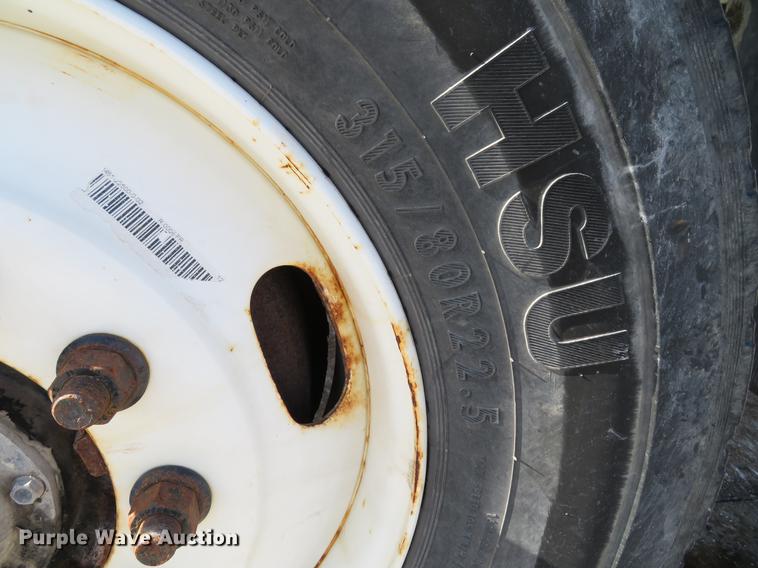 image for item DG3895 2009 International WorkStar 7400 dump truck