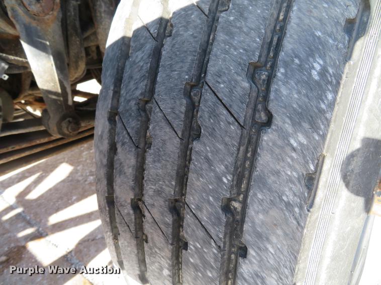 image for item DG3895 2009 International WorkStar 7400 dump truck