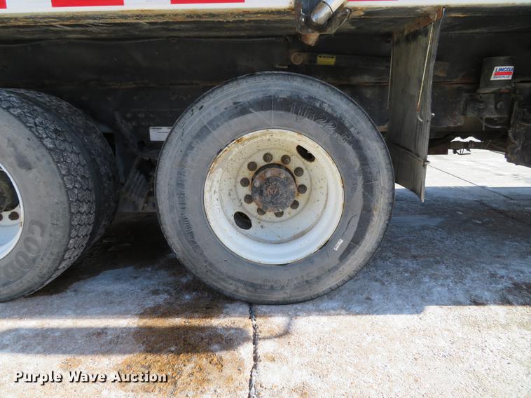 image for item DG3895 2009 International WorkStar 7400 dump truck