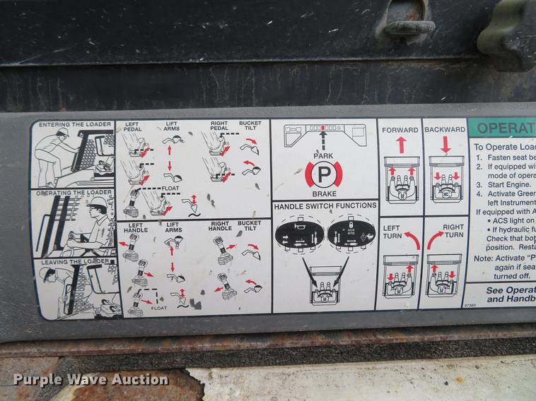 image for item DG3896 2006 Bobcat S250 skid steer