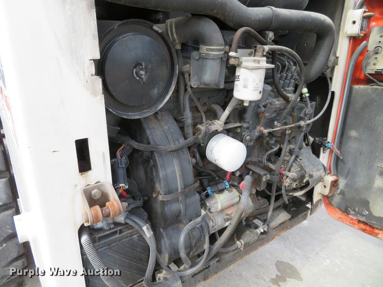 image for item DG3896 2006 Bobcat S250 skid steer