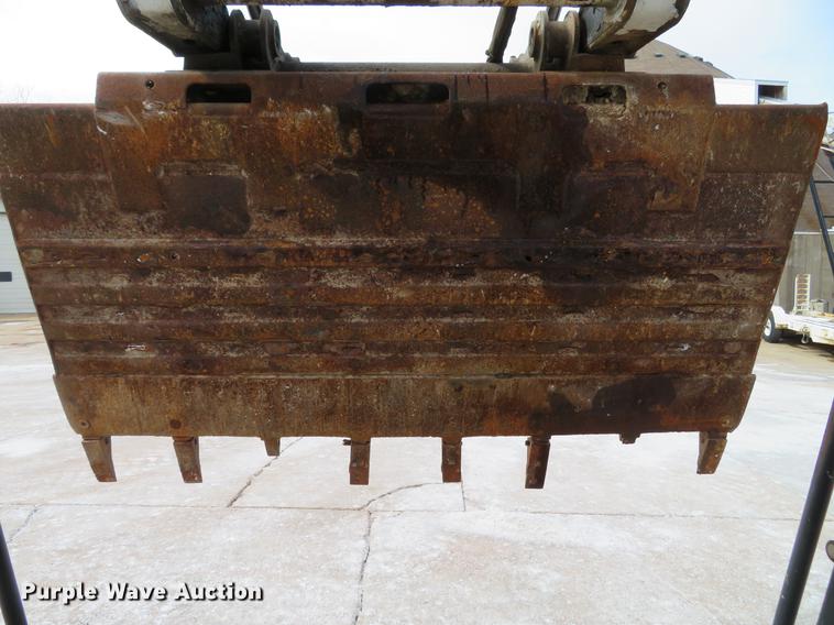 image for item DG3896 2006 Bobcat S250 skid steer