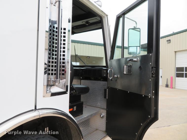 image for item DG3902 1990 Simon Duplex 5186-90 rescue truck