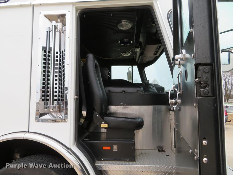 image for item DG3902 1990 Simon Duplex 5186-90 rescue truck