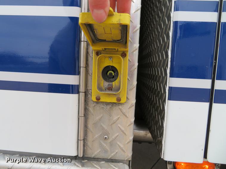 image for item DG3902 1990 Simon Duplex 5186-90 rescue truck