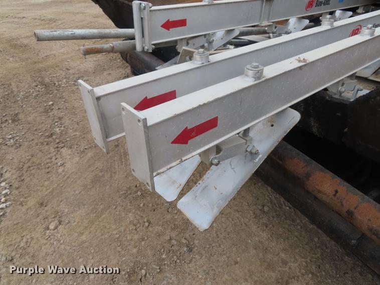 image for item DN9071 Blaw-Knox PF-161 paver