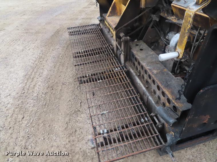 image for item DN9071 Blaw-Knox PF-161 paver