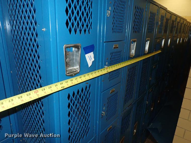 image for item EH9192 (22) sets of Penco lockers