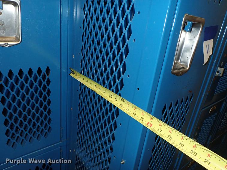 image for item EH9192 (22) sets of Penco lockers