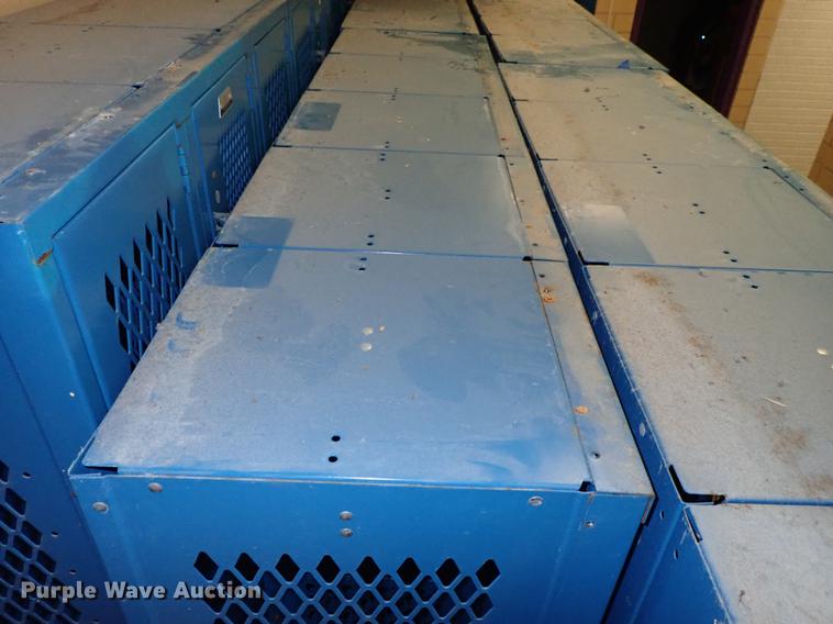 image for item EH9192 (22) sets of Penco lockers