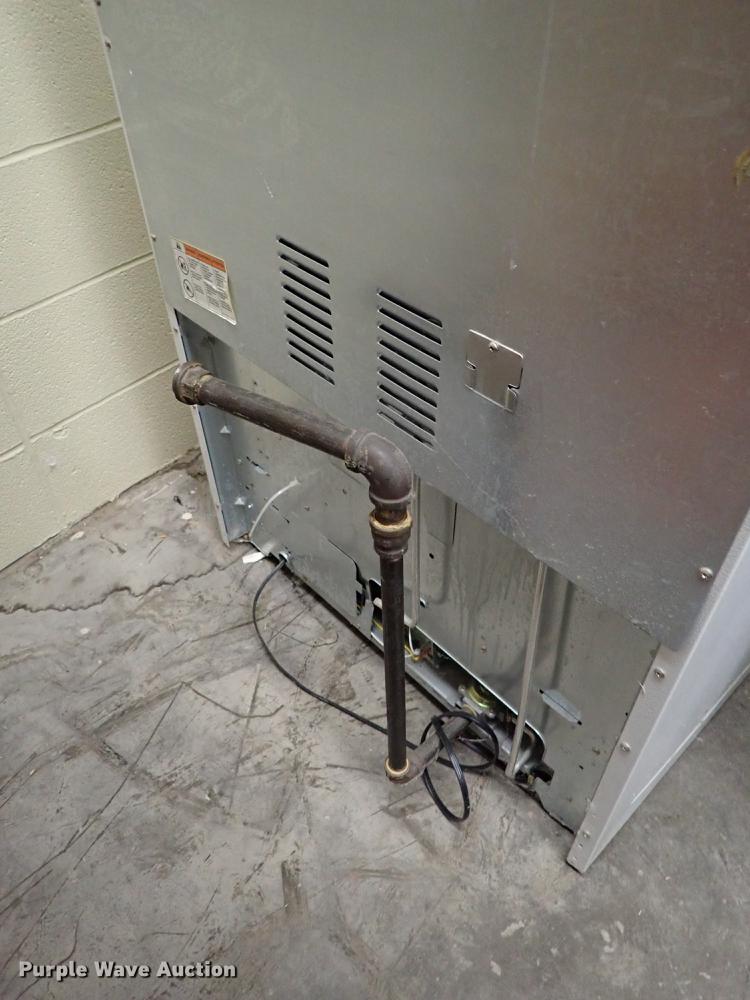 image for item EH9194 Crosley four burner stove