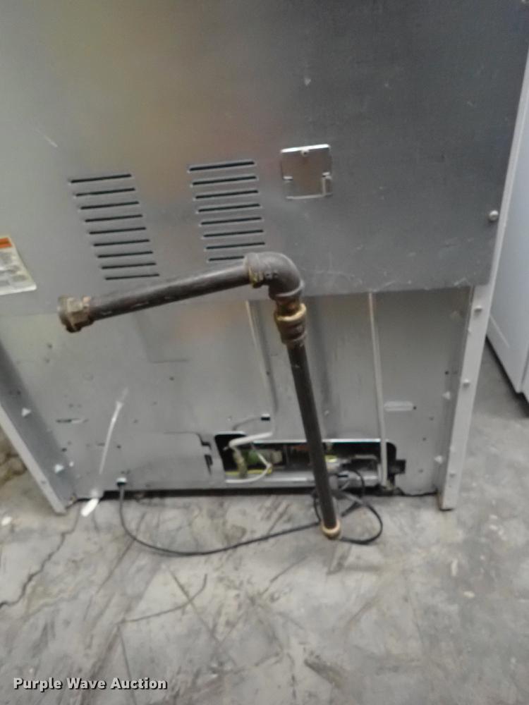 image for item EH9194 Crosley four burner stove