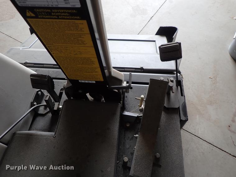 image for item EH9221 Advance 3800 floor scrubber