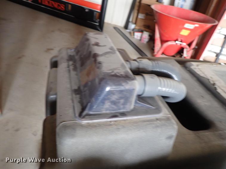 image for item EH9221 Advance 3800 floor scrubber