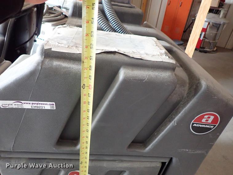 image for item EH9221 Advance 3800 floor scrubber