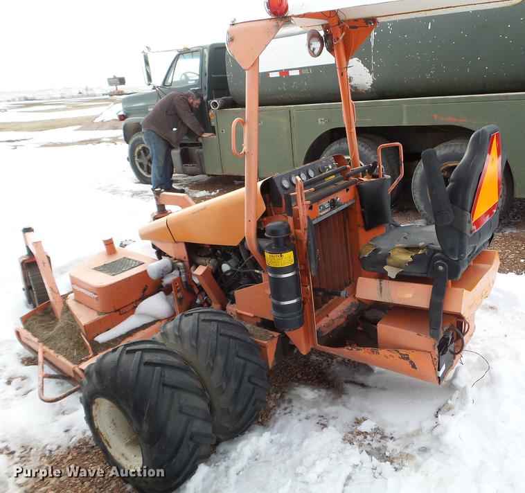 image for item EJ9011 Kut Kwick SSM38-72 ZTR lawn mower