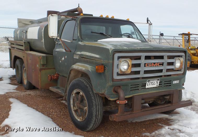 image for item EJ9012 1984 GMC 6500 tank truck