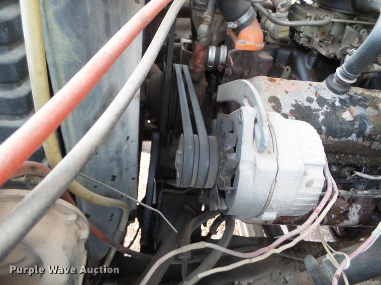 image for item EJ9012 1984 GMC 6500 tank truck