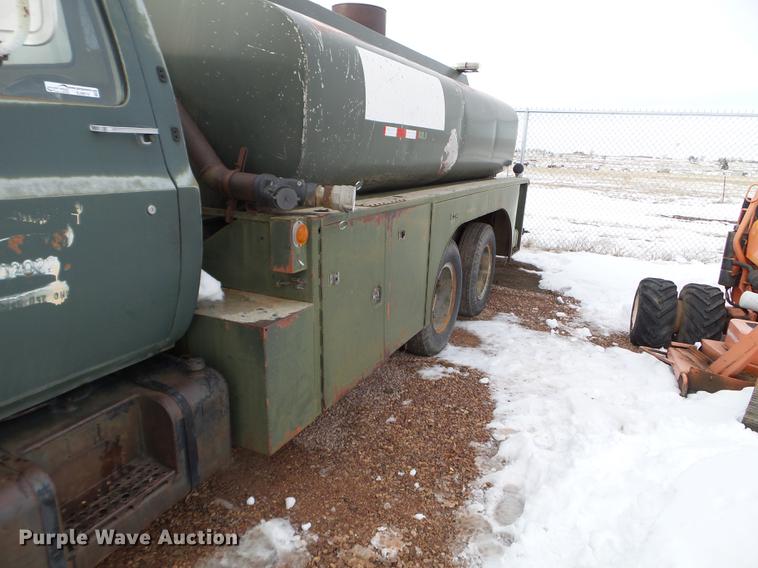 image for item EJ9012 1984 GMC 6500 tank truck