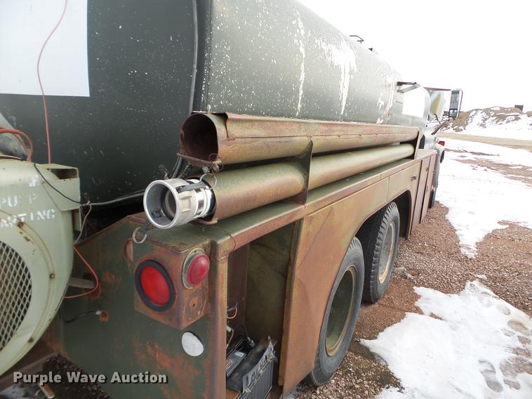 image for item EJ9012 1984 GMC 6500 tank truck