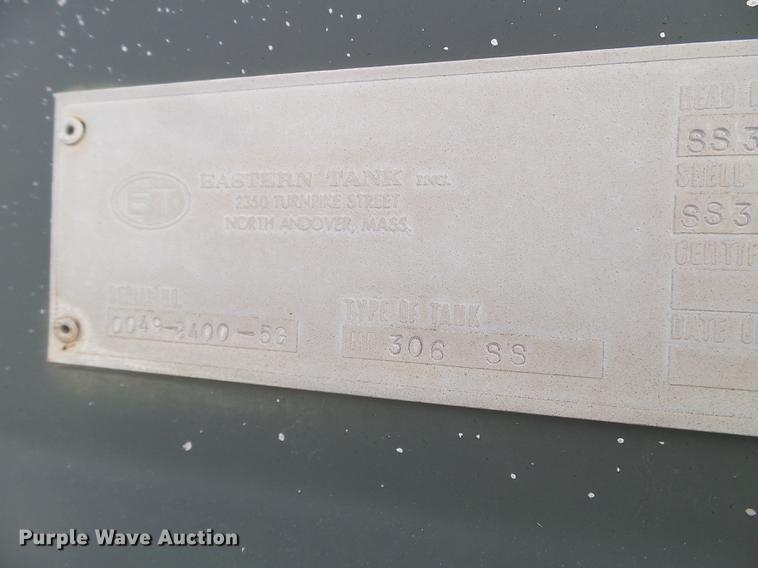 image for item EJ9012 1984 GMC 6500 tank truck