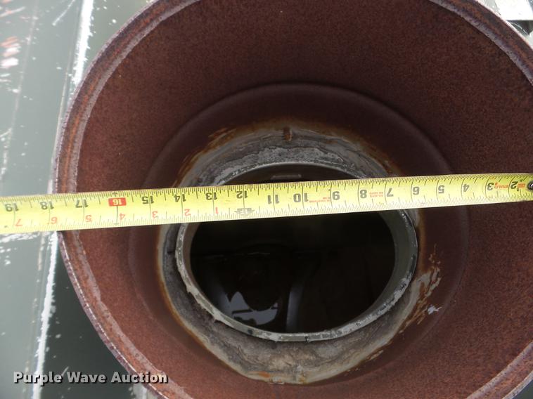 image for item EJ9012 1984 GMC 6500 tank truck