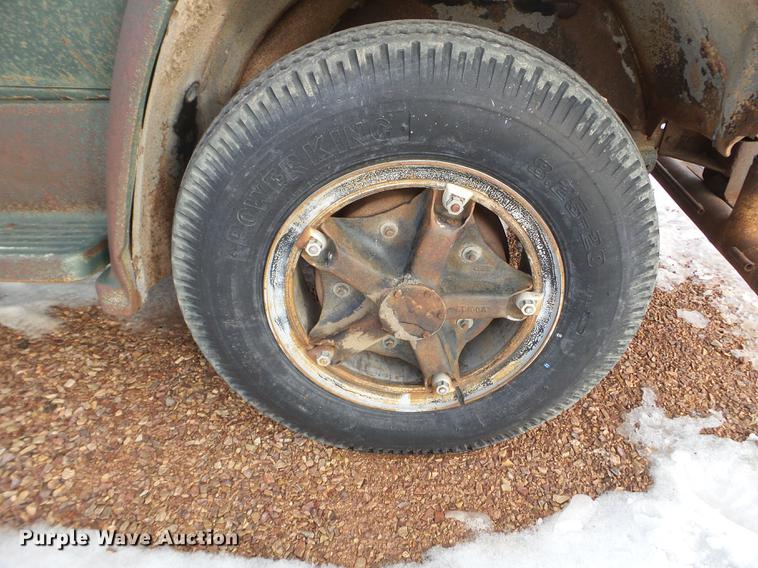 image for item EJ9012 1984 GMC 6500 tank truck