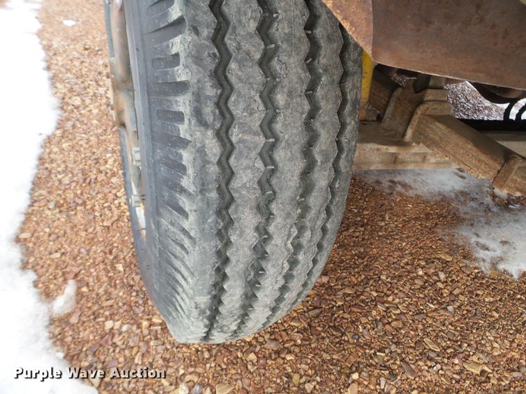 image for item EJ9012 1984 GMC 6500 tank truck