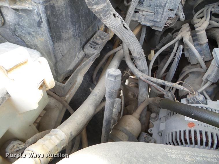 image for item EJ9013 2002 Ford F150 pickup truck