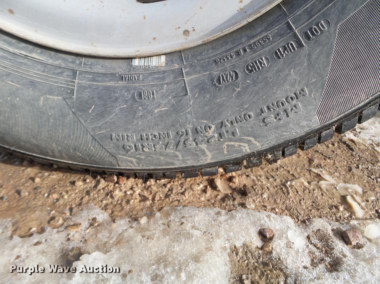 image for item EJ9013 2002 Ford F150 pickup truck