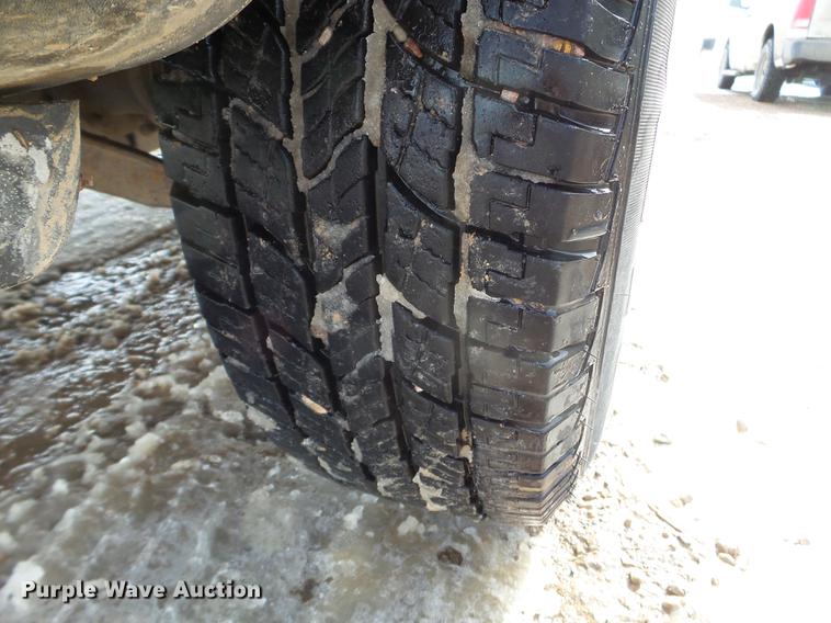 image for item EJ9013 2002 Ford F150 pickup truck