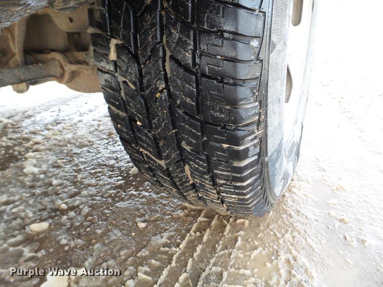 image for item EJ9013 2002 Ford F150 pickup truck