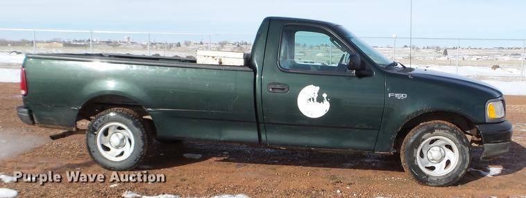 image for item EJ9015 2002 Ford F150 pickup truck