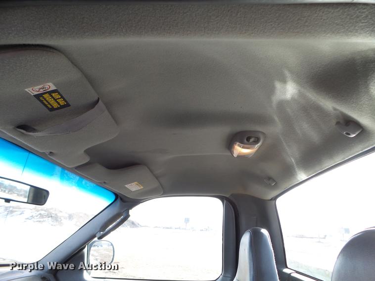 image for item EJ9015 2002 Ford F150 pickup truck