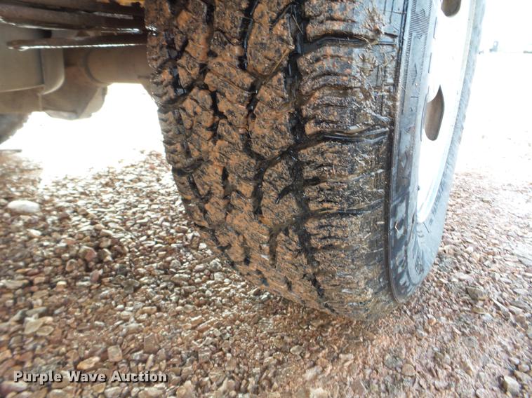 image for item EJ9015 2002 Ford F150 pickup truck