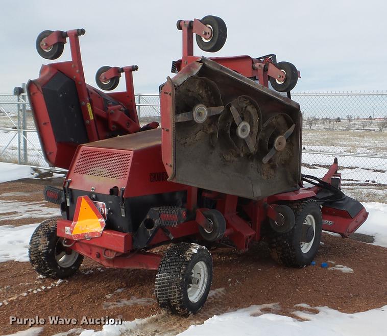 image for item EJ9017 Toro 580D lawn mower