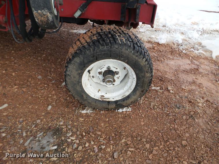 image for item EJ9017 Toro 580D lawn mower