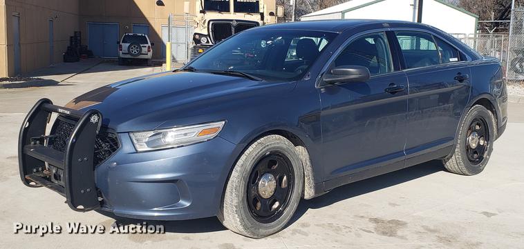 image for item EN9806 2013 Ford Taurus Police Interceptor