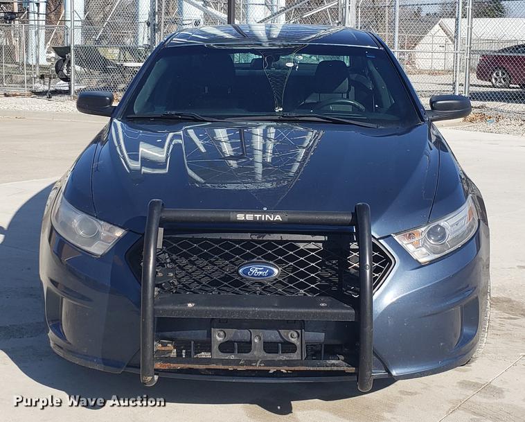 image for item EN9806 2013 Ford Taurus Police Interceptor