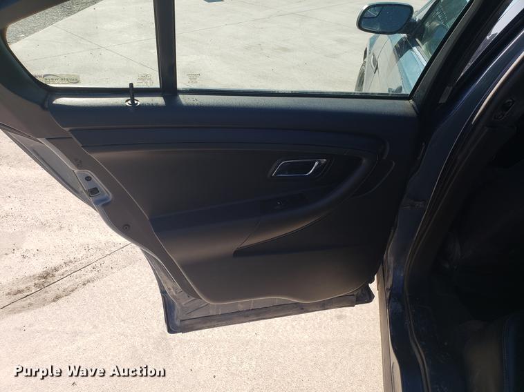 image for item EN9806 2013 Ford Taurus Police Interceptor