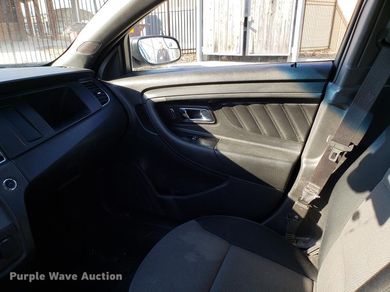 image for item EN9806 2013 Ford Taurus Police Interceptor