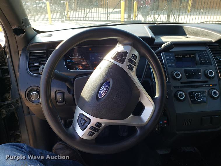 image for item EN9806 2013 Ford Taurus Police Interceptor