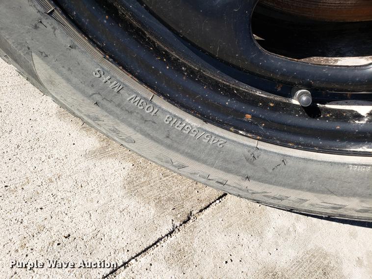 image for item EN9806 2013 Ford Taurus Police Interceptor