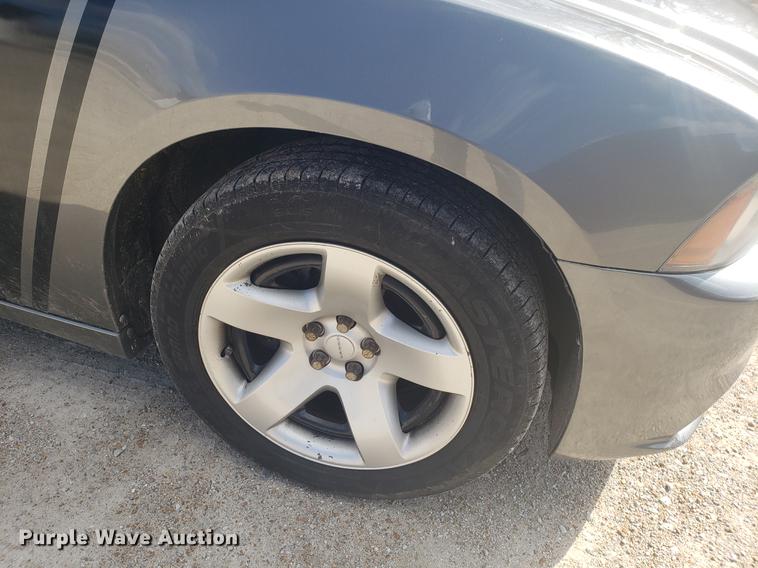 image for item EN9807 2012 Dodge Charger Police