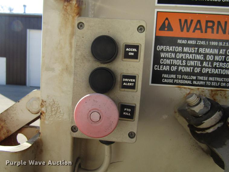 image for item EU9585 2007 International 7400 refuse truck