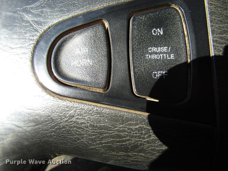 image for item EU9585 2007 International 7400 refuse truck