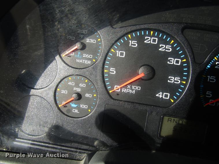 image for item EU9585 2007 International 7400 refuse truck