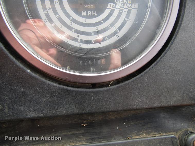 image for item EU9587 1992 John Deere 2155 tractor